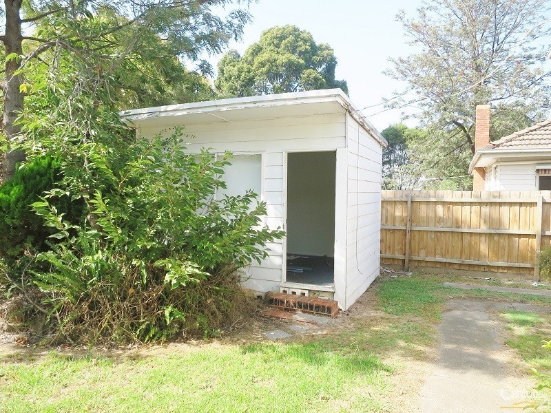 76 Beddoe Avenue, Clayton VIC 3168