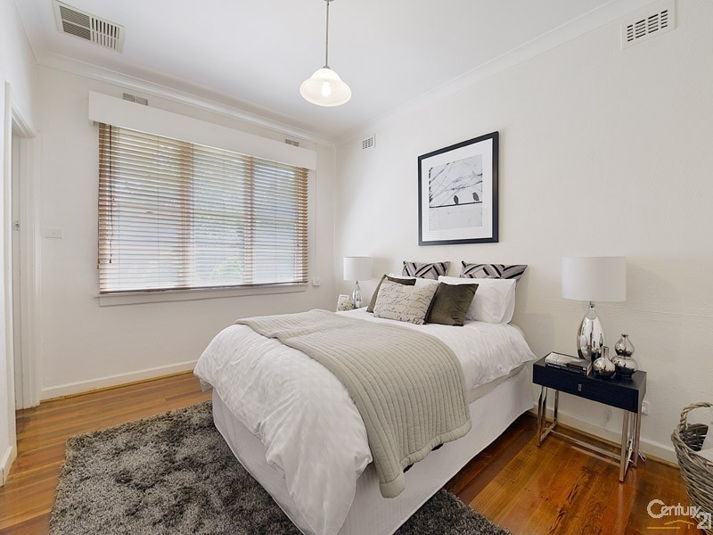 28 Valkstone Street, Bentleigh East VIC 3165