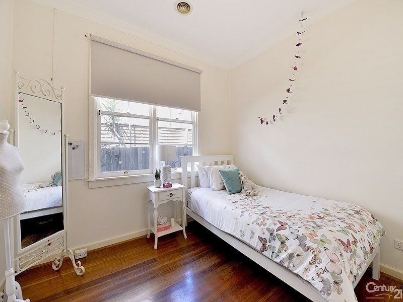 28 Valkstone Street, Bentleigh East VIC 3165