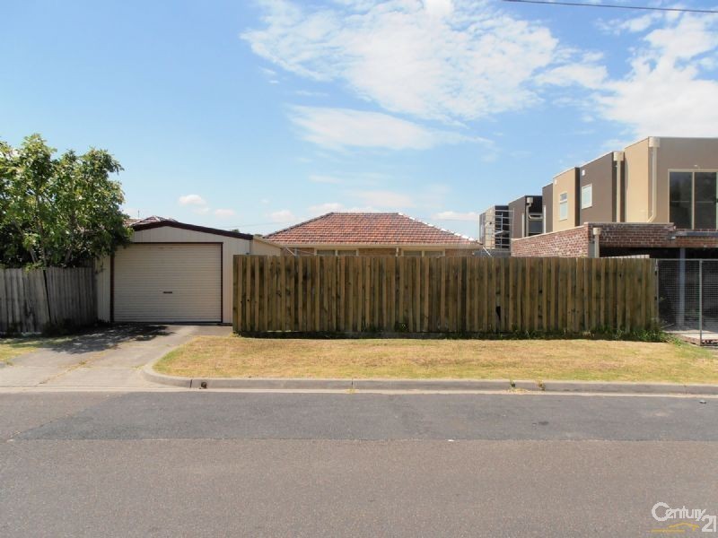 18 Bulong Street, Dandenong VIC 3175