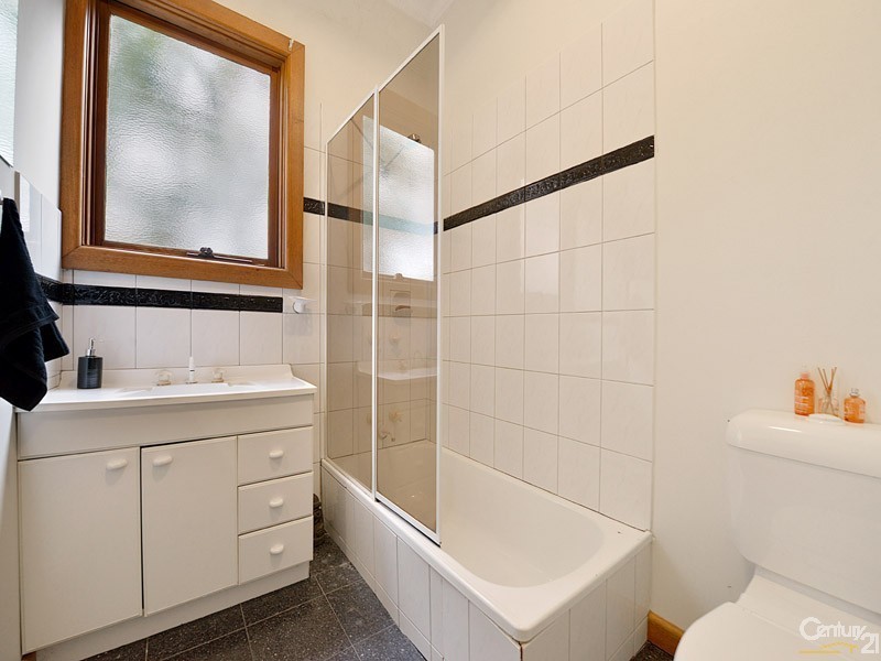 6 Fern Street, Oakleigh East VIC 3166