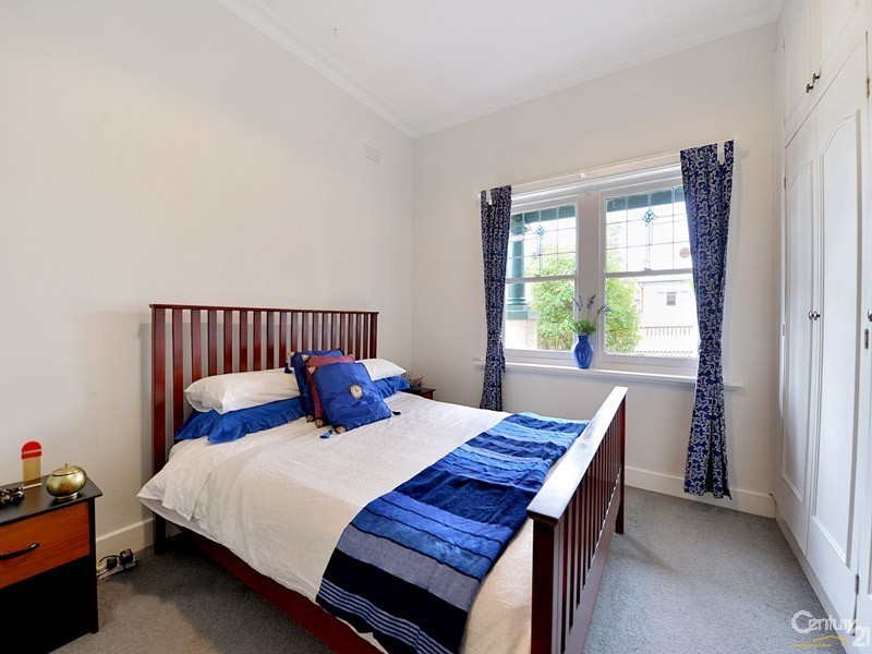 6 Fern Street, Oakleigh East VIC 3166