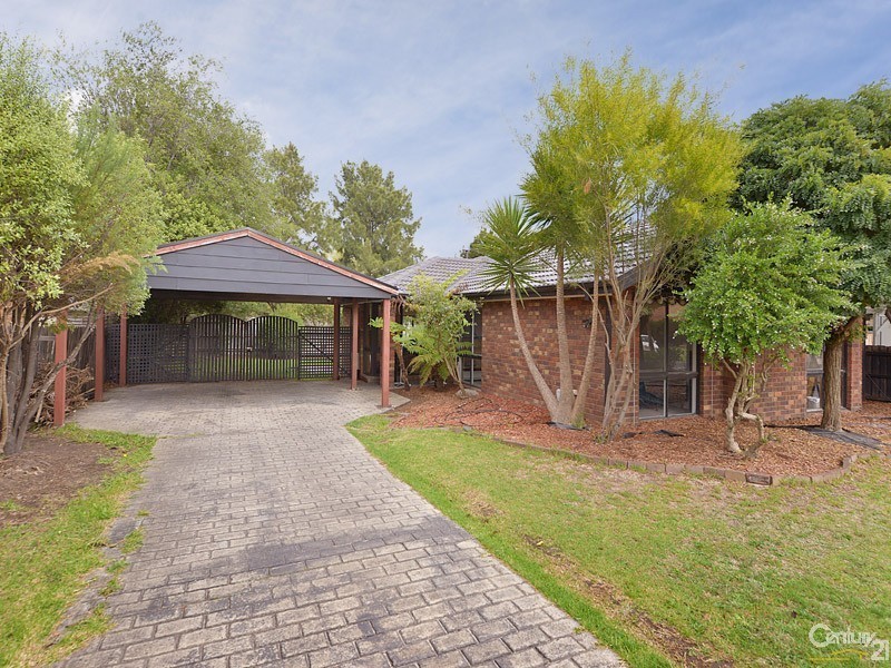 2 Darvel Court, Endeavour Hills VIC 3802