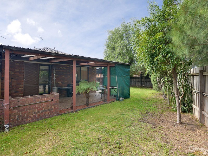 2 Darvel Court, Endeavour Hills VIC 3802