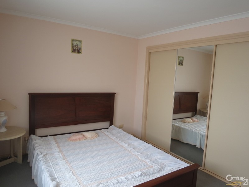 10  Schneider Crescent, Clarinda VIC 3169