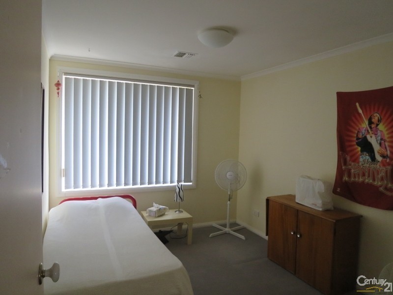 10  Schneider Crescent, Clarinda VIC 3169