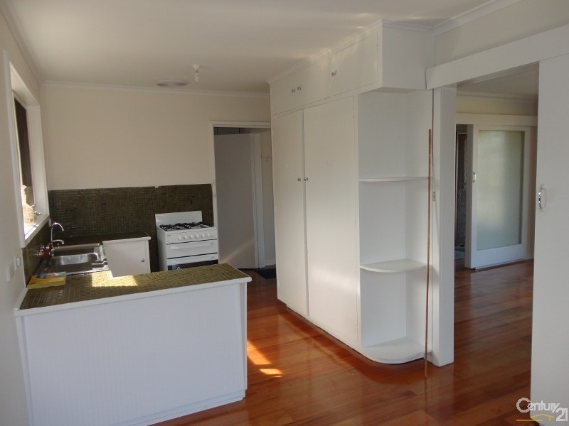 23 Large Street, Springvale VIC 3171