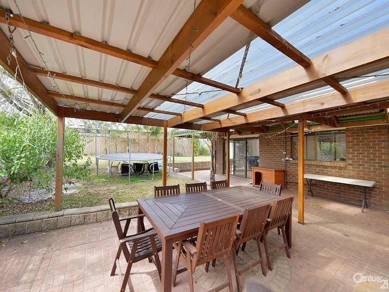 84 Greenwood Drive, Carrum Downs VIC 3201