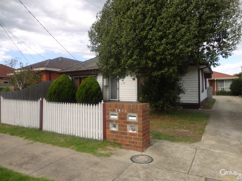 1/34 Murdo Road, Clayton VIC 3168