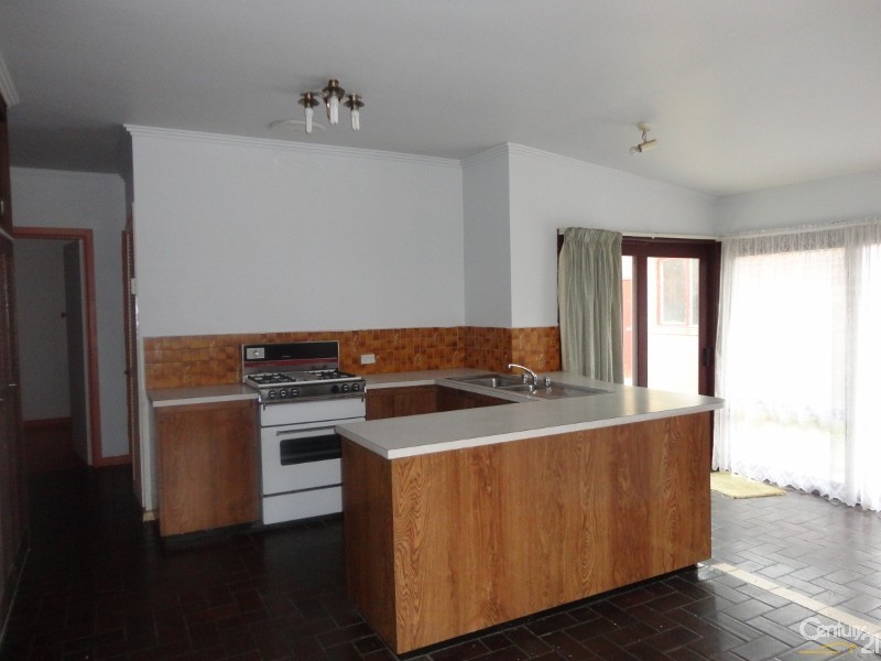 1/34 Murdo Road, Clayton VIC 3168