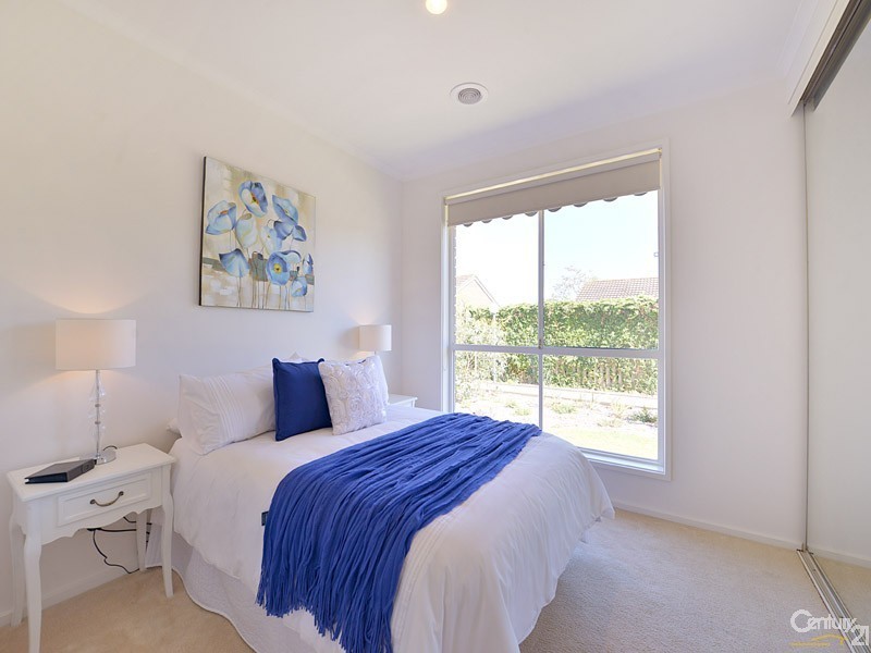 16 Bernard Street, Cheltenham VIC 3192