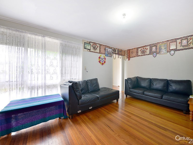 6 Finsbury Court, Dandenong North VIC 3175
