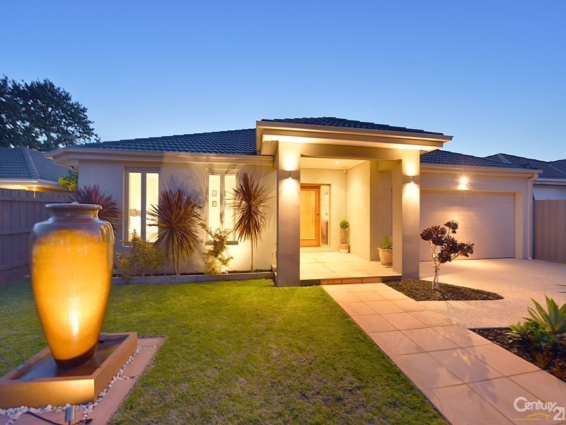 11 Rica Street, Moorabbin VIC 3189