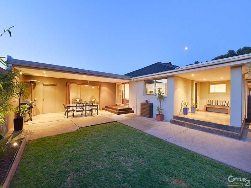 11 Rica Street, Moorabbin VIC 3189