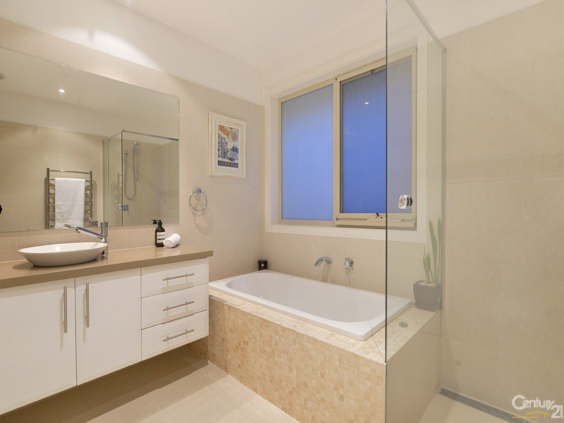 11 Rica Street, Moorabbin VIC 3189