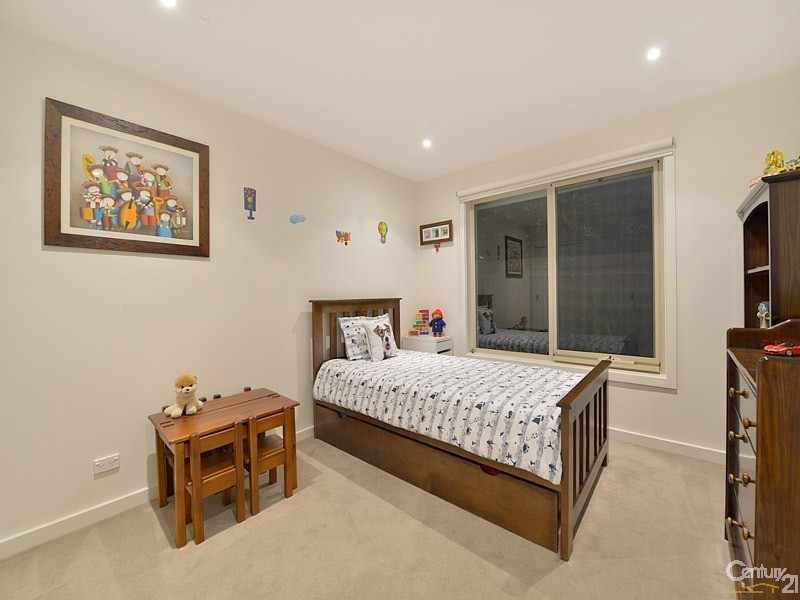 11 Rica Street, Moorabbin VIC 3189