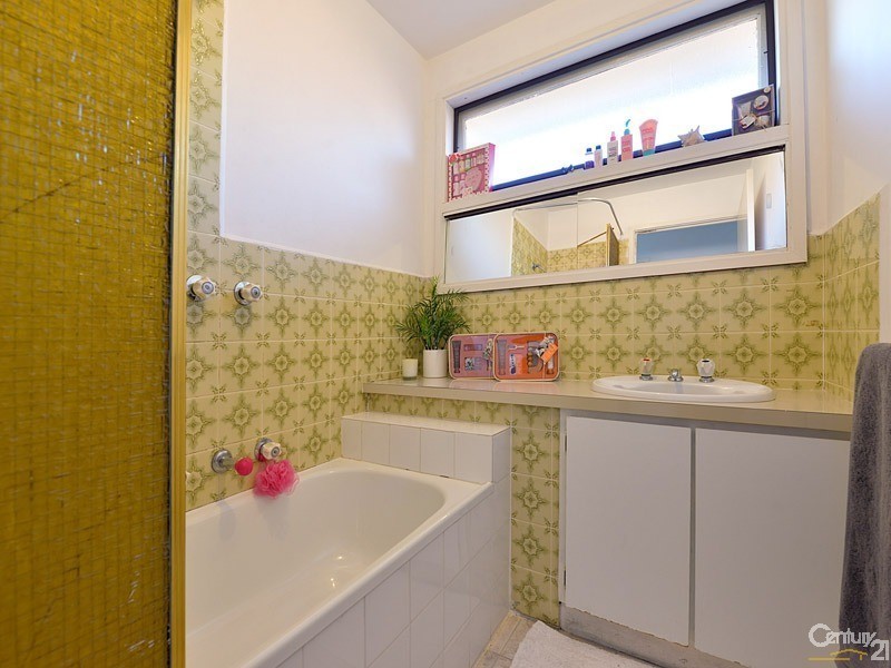 7 Bushland Avenue, Clarinda VIC 3169