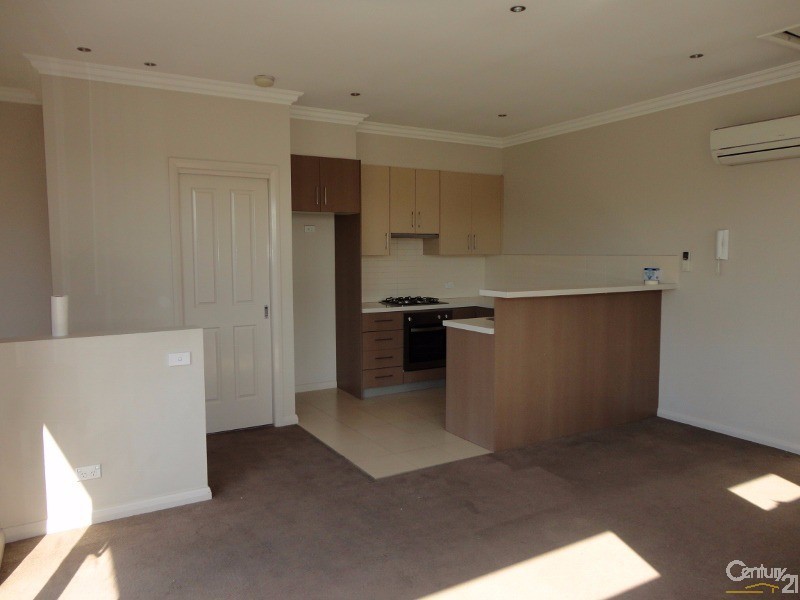 2 Clarinda Road, Clayton South VIC 3169