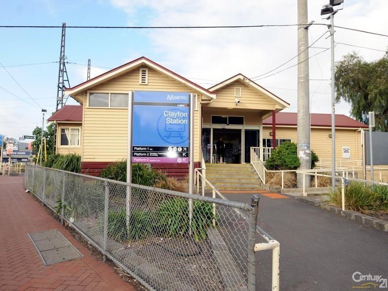 58 Browns Road, Clayton VIC 3168