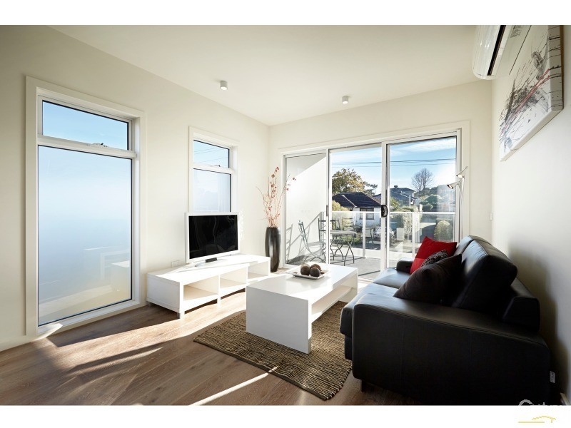 203/5-7 Dixon Street, Clayton VIC 3168