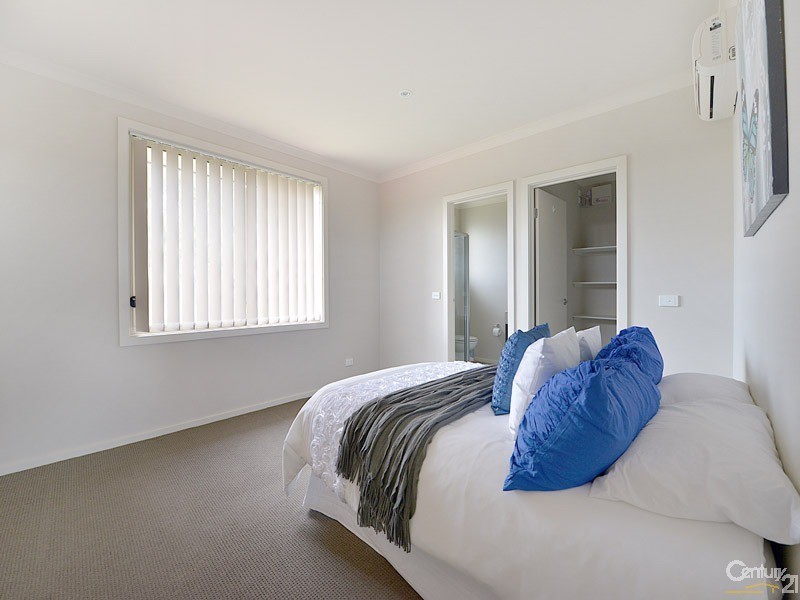 3/4 Allwen Court, Clarinda VIC 3169