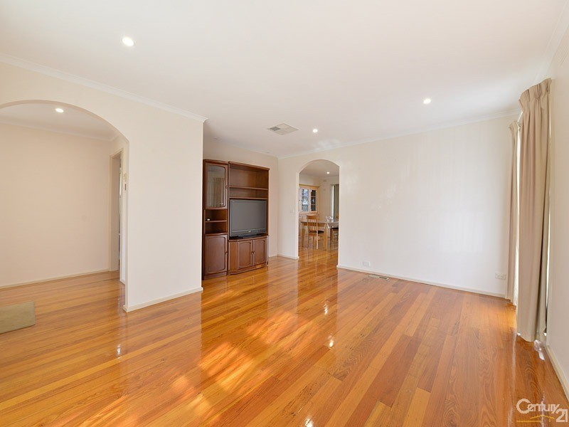 5 Newcombe Court, Clarinda VIC 3169