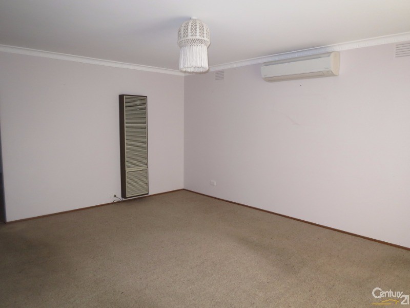 49 Merrigum Crescent, Clarinda VIC 3169