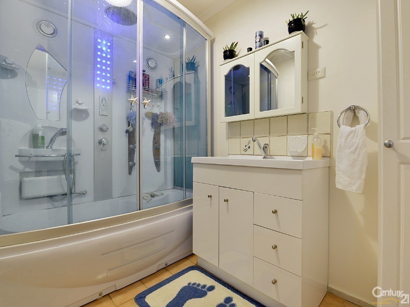 64 Davanzo Avenue, Clarinda VIC 3169