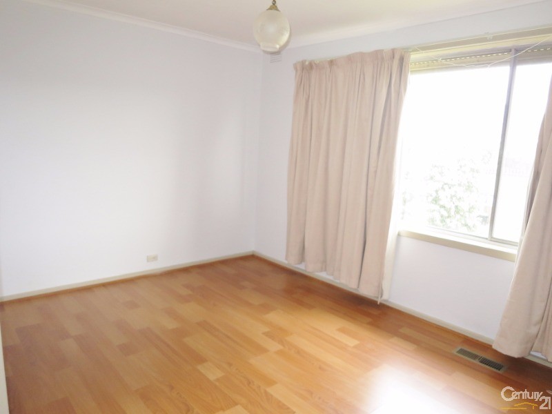 45 Monash Crescent, Clayton South VIC 3169