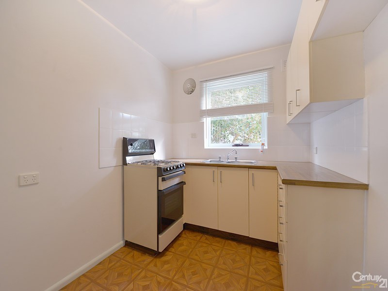 14/72-74 Carlisle Street, St Kilda VIC 3182