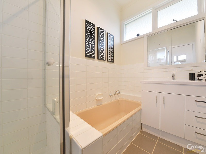 32 Isabella Street, Moorabbin VIC 3189