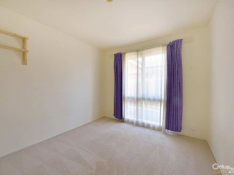 15 Sundowner Avenue, Clarinda VIC 3169