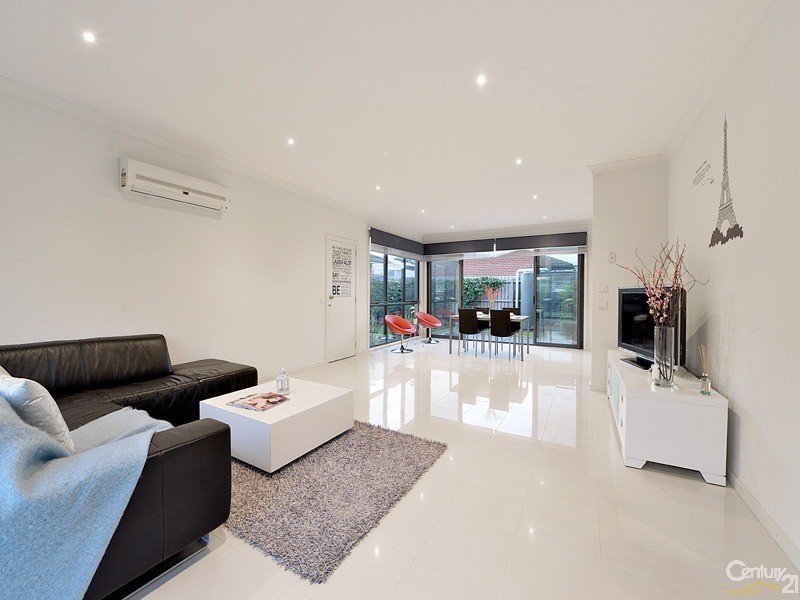 7/31-33 Tully Road, Clarinda VIC 3169