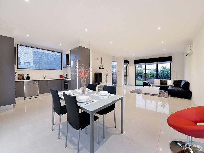 7/31-33 Tully Road, Clarinda VIC 3169