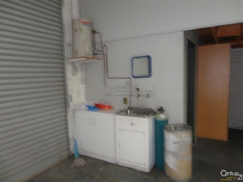 Warehouse 3/2 Coora Road, Oakleigh South VIC 3167