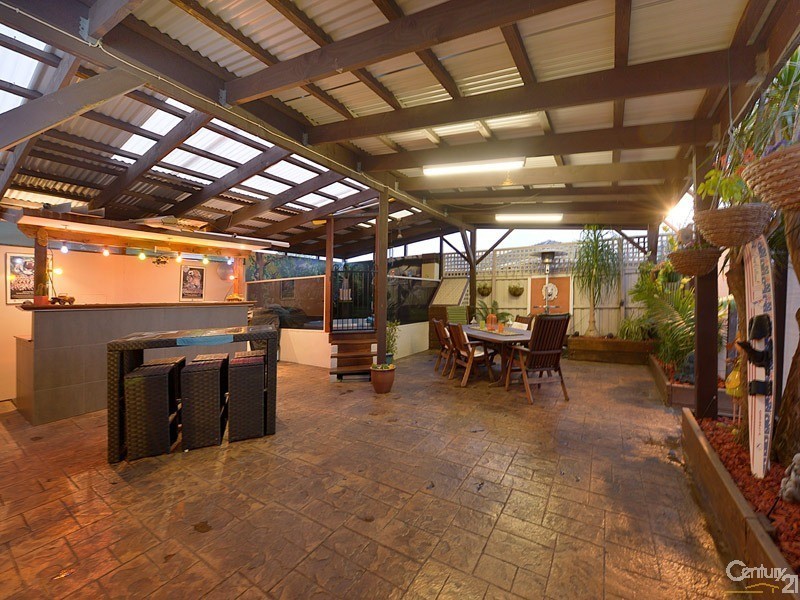 17 Bemboka Avenue, Clayton South VIC 3169