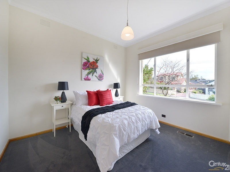 22 Patrick Street, Oakleigh East VIC 3166