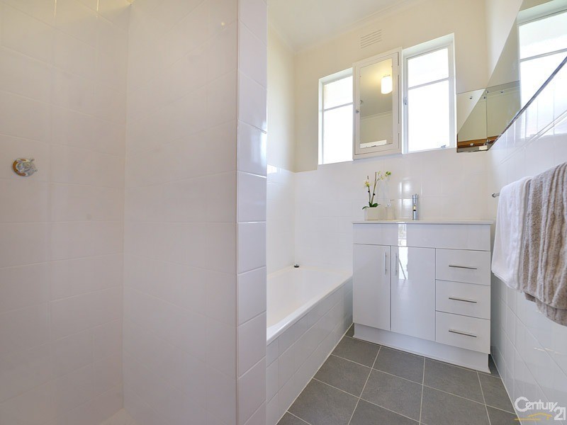 22 Patrick Street, Oakleigh East VIC 3166