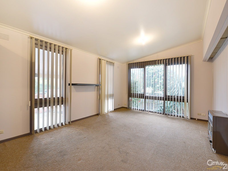 36 Glencannon Crescent, Clayton South VIC 3169