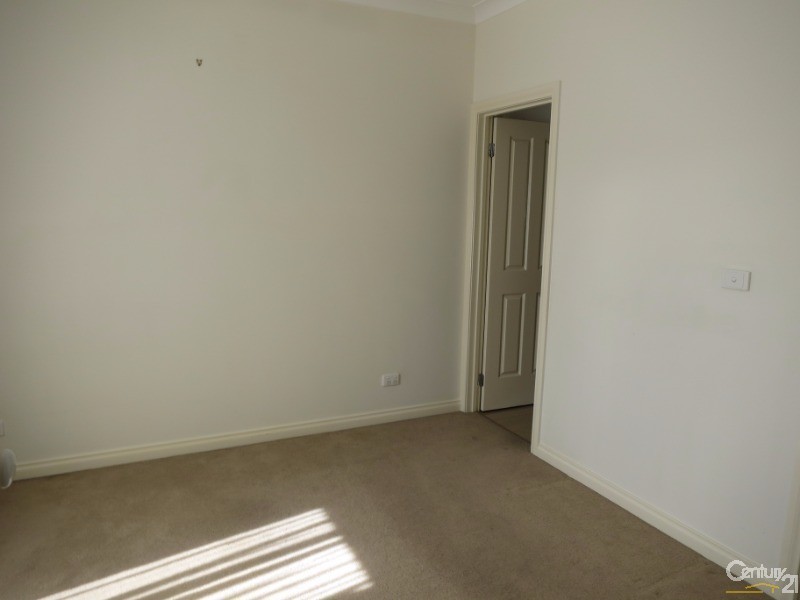 2/100 Browns Road, Clayton VIC 3168