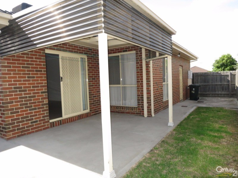 2/100 Browns Road, Clayton VIC 3168