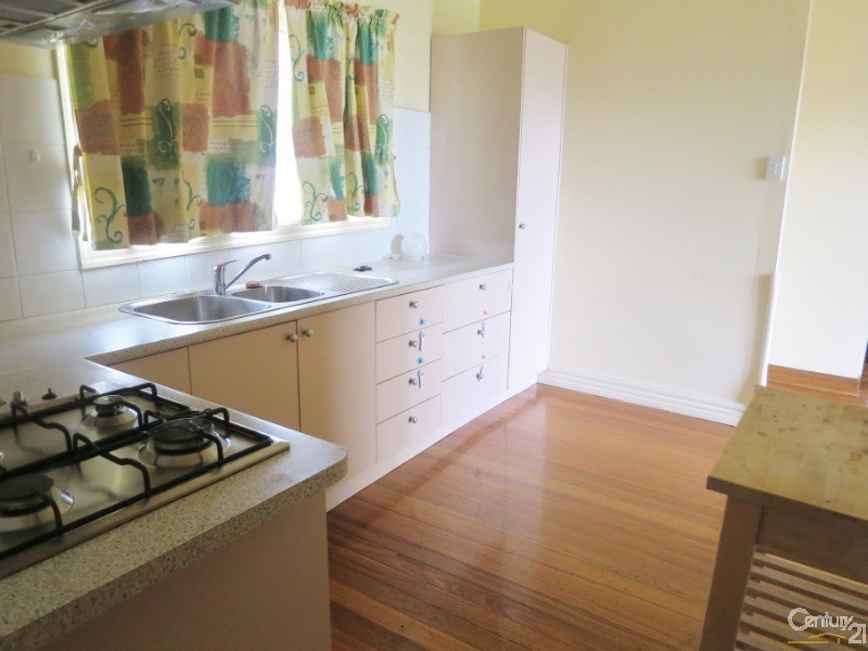 105 Kanooka Grove, Clayton VIC 3168