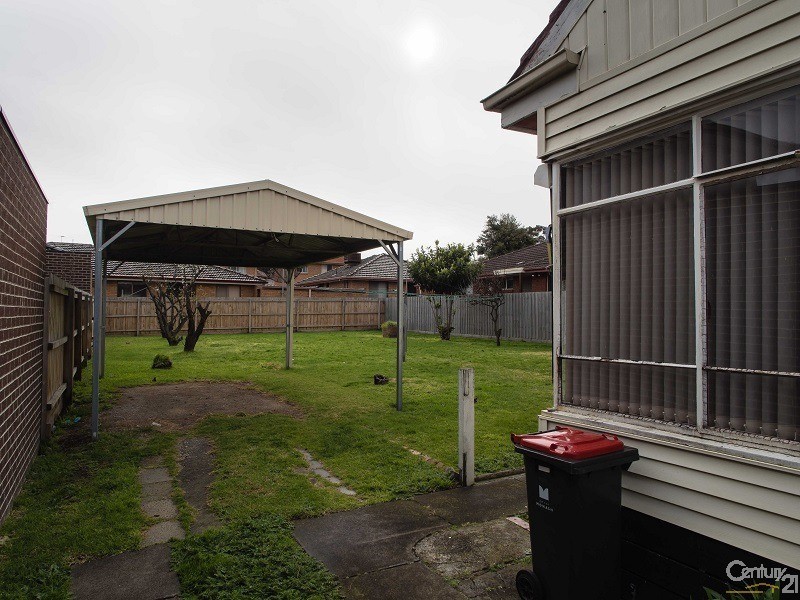 105 Kanooka Grove, Clayton VIC 3168