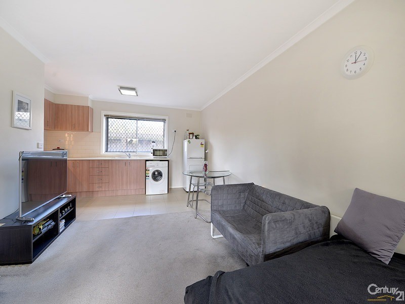 4/24 Margaret Street, Carnegie VIC 3163