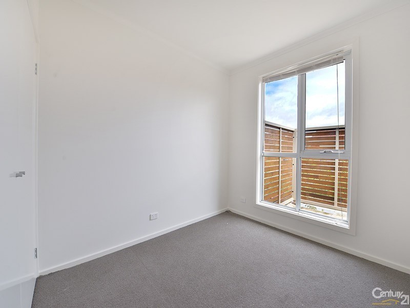 14/61-63 Kanooka Grove, Clayton VIC 3168