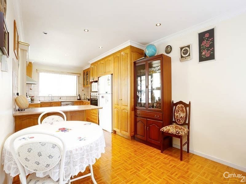 8 Lido Court, Oakleigh South VIC 3167