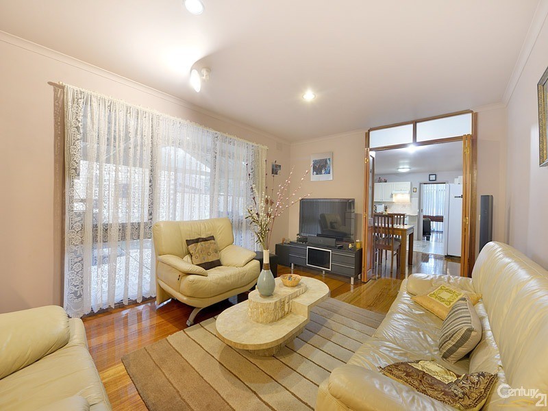 26 Bellavista Crescent, Clayton South VIC 3169