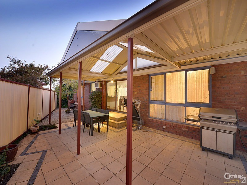 26 Bellavista Crescent, Clayton South VIC 3169