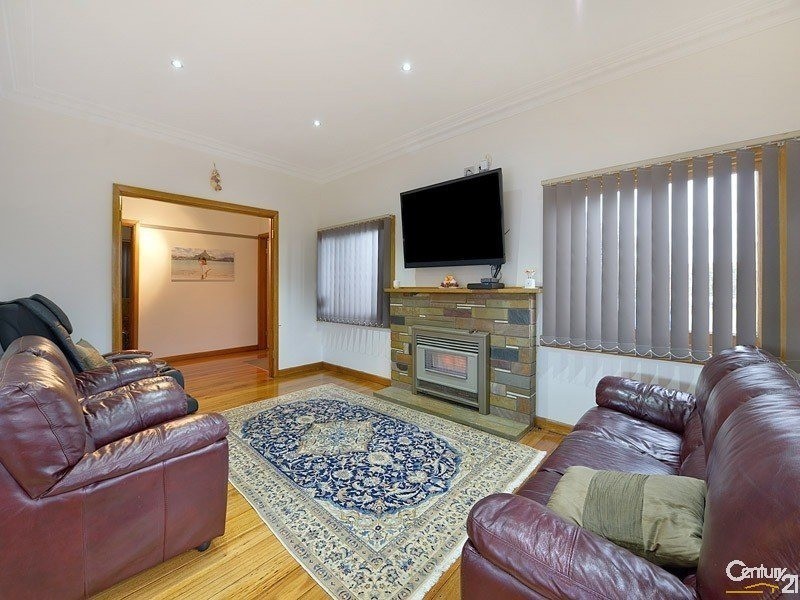 104 Browns Road, Clayton VIC 3168