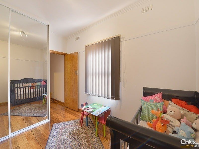 104 Browns Road, Clayton VIC 3168